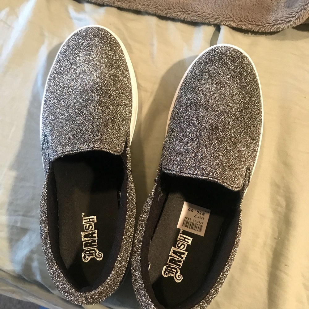 Women’s shoes